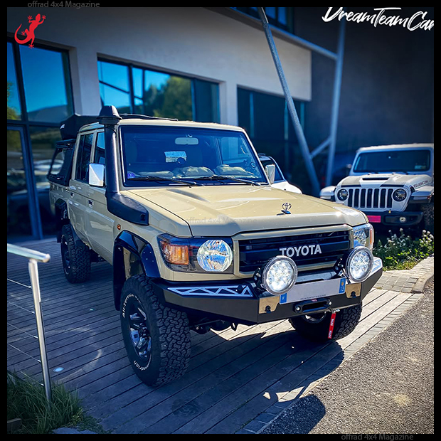 Un GRJ 79 Double Cab made in Dream Team Car