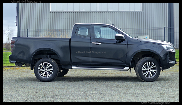 Un D-max NF60 made in RLC Diffusion